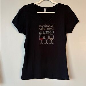 Rhinestone wine glasses shirt 🍷